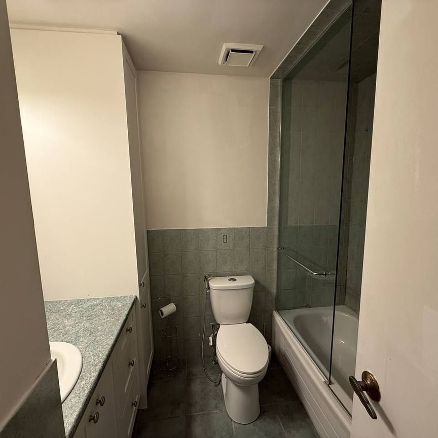 For Lease - 163 Weldrick Road, Richmond Hill, Ontario - Photo 1