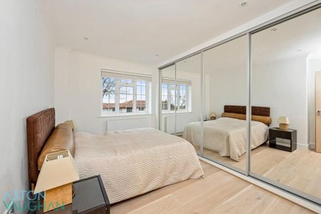 4 bedroom semi-detached house to rent - Photo 5