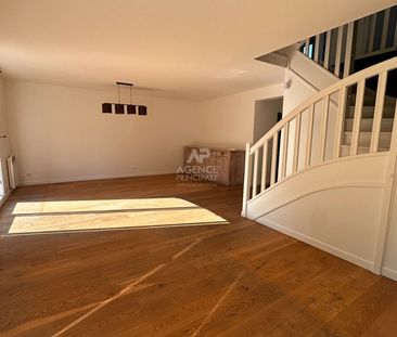 Maison • Saint-Germain-en-Laye - Photo 1