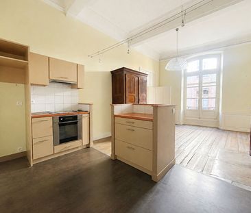 Location Appartement 3 pièces 135m² - Photo 6