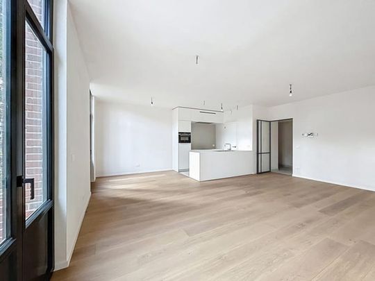 Appartement te huur - Photo 1