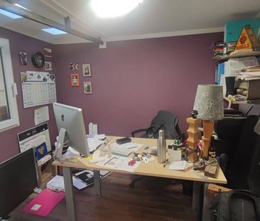 A LOUER - ATELIER - STOCKAGE + BUREAU 65 M² - NICE CENTRE - Photo 5