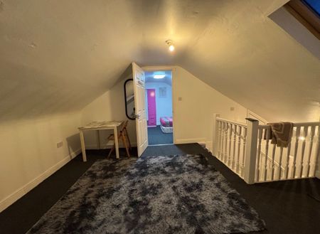 1 Bed Flat, Ilford, IG3 - Photo 3