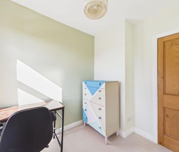 3 bedroom terraced house to rent - Photo 6