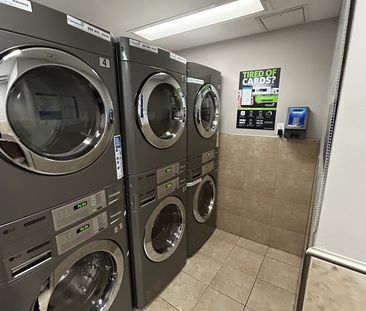 For Lease - 11 Thirty Third Street Unit# 208, Toronto, Ontario - Photo 6