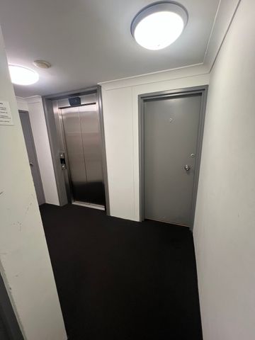 Hurstville - Photo 2