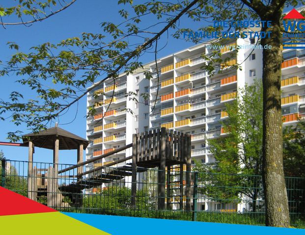 Große 2-Zimmerwohnung mit tollem Ausblick und Fahrstuhl - Photo 1