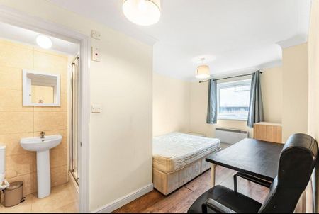 5 bedroom terraced house to rent - Photo 2