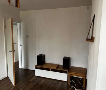 Room in a Shared House, Glendower Road, B42 - Photo 4
