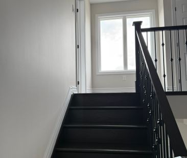 For Lease - 808 Anemone Mews, Barrhaven, Ontario - Photo 5