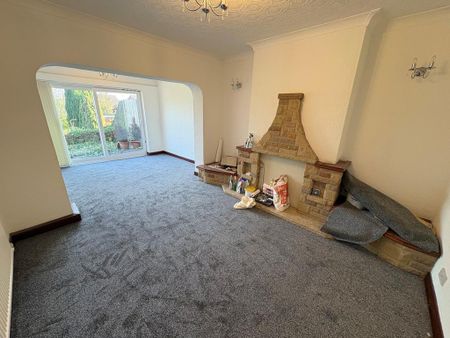 3 bedroom semi-detached house to rent - Photo 4