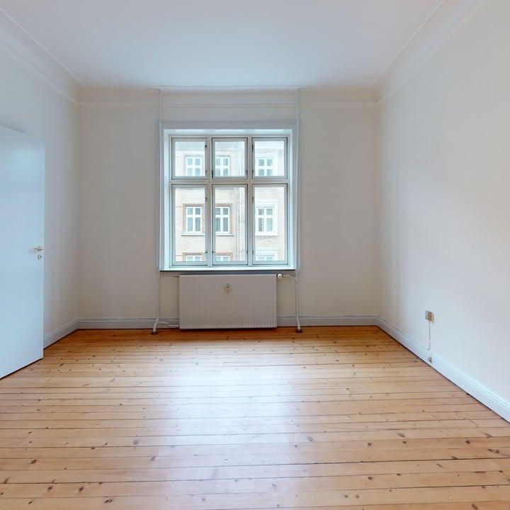 Indbydende lejlighed i attraktivt kvarter nær fjorden - Photo 1