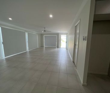 Modern Home in Cumbalum - Photo 3