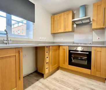 2 bedroom flat to rent - Photo 5