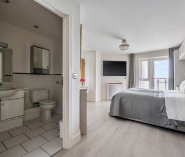 2 bedroom flat to rent - Photo 4