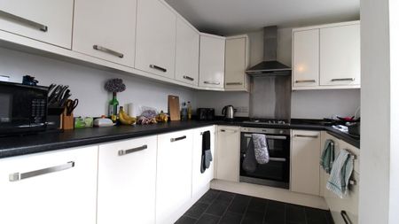North Road East, Plymouth - Photo 3