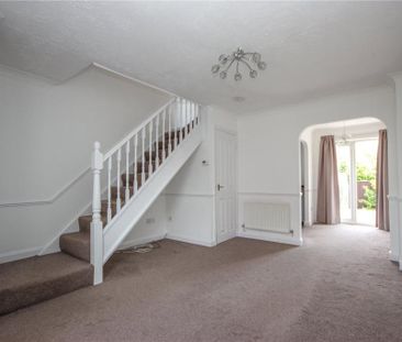 2 bedroom end of terrace house to rent - Photo 3