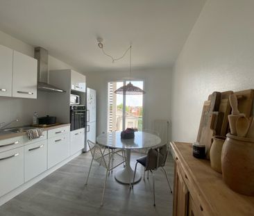 Location Appartement 2 pièces 45m² MONTAUBAN 82000 - Photo 5