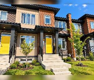 Keswick 3 Bed 2.5 Bath Townhouse with Detached Garage and Yard NOW FOR - Photo 1
