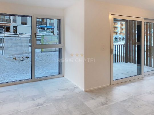 Centre des Paccots Beautiful 2.5 pces new - Photo 1