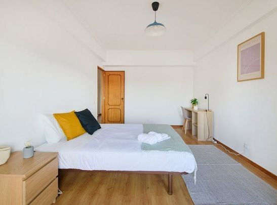 Alameda das Linhas de Torres, Lisbon, Lisbon 1750-248 - Photo 1