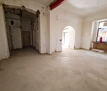 GROSSE MOHRENGASSE, straßenseitiges 77 m2 Geschäftslokal, 3 Zimmer,... - Photo 1