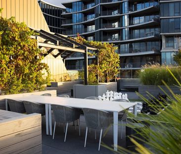 Spacious Apartment with Lifestyle Options! - Photo 6