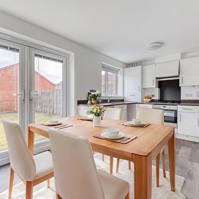 3 bedroom terraced house to rent - Photo 1