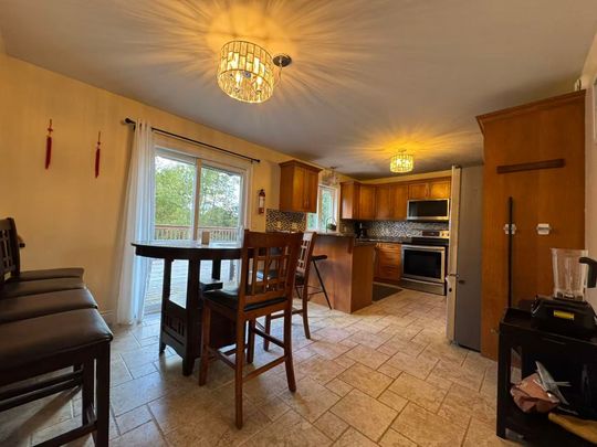 For Lease - 14 Churchill Court, Collingwood, Ontario - Photo 1