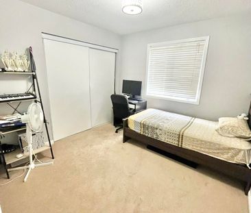 For Lease - 48 Mccandless Court, Milton, Ontario - Photo 3