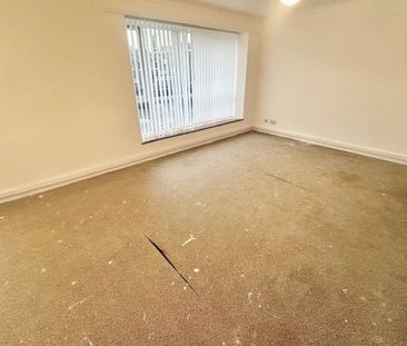 Market Close, POOLE - Photo 2