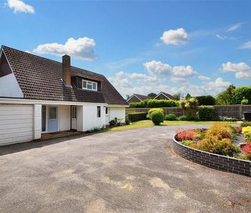 4 bedroom detached house to rent - Photo 3