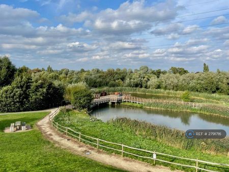 1 bedroom flat to rent - Photo 4