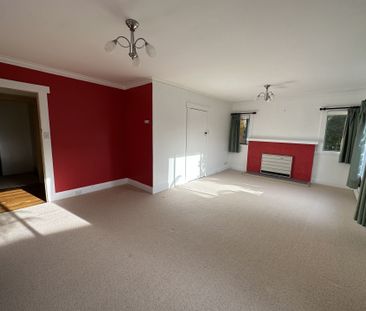 Location is everything! You'll love Living Here... - Photo 2