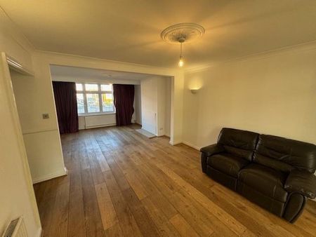 3 bedroom terraced house to rent - Photo 2