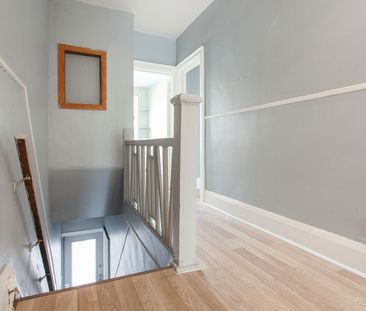 For Lease - 971A Bloor Street, Toronto, Ontario - Photo 2