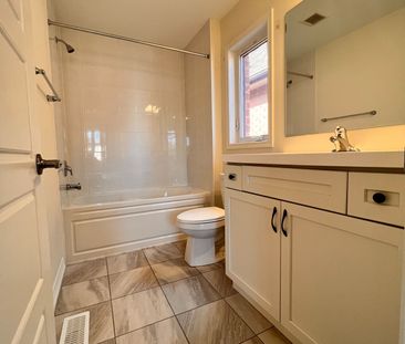 For Lease - 18 Divers Road Unit# Suite 1, Brampton, Ontario - Photo 2