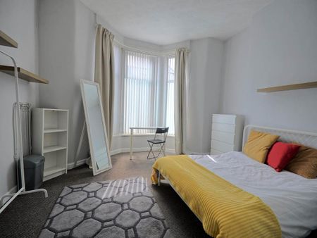 5 bedroom house share to rent - Photo 2