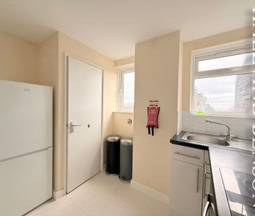 ParkFarmDrive, Allestree - Photo 5