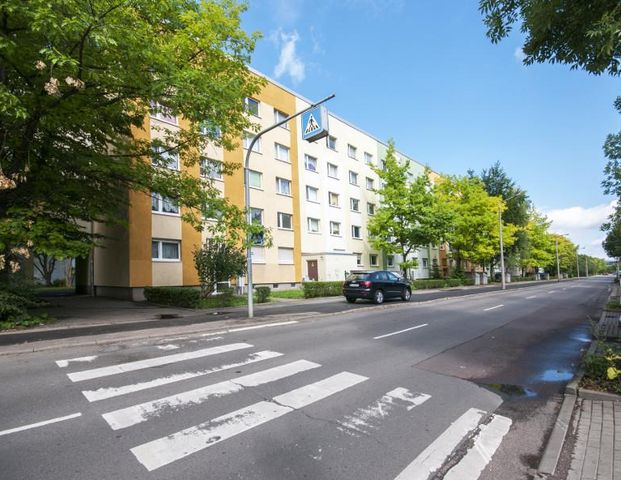 Begonienstraße 6 - Am Tulpenbrunnen - Photo 1