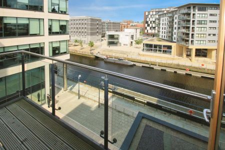 1 bedroom flat to rent - Photo 4