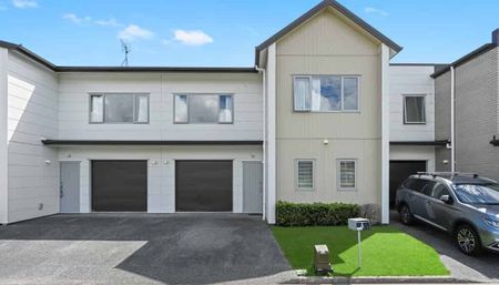 Modern 3 Bedroom Home in Sought-After Flagstaff - Photo 5