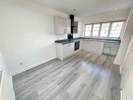 Aldridge Court, Ushaw Moor, Durham, Durham, DH7 7RT - Photo 5