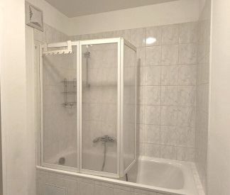 DACHGESCHOSSWOHNUNG NÄHE U6 - Photo 3