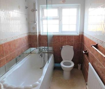 The Grove, Gravesend, DA12 - Photo 4