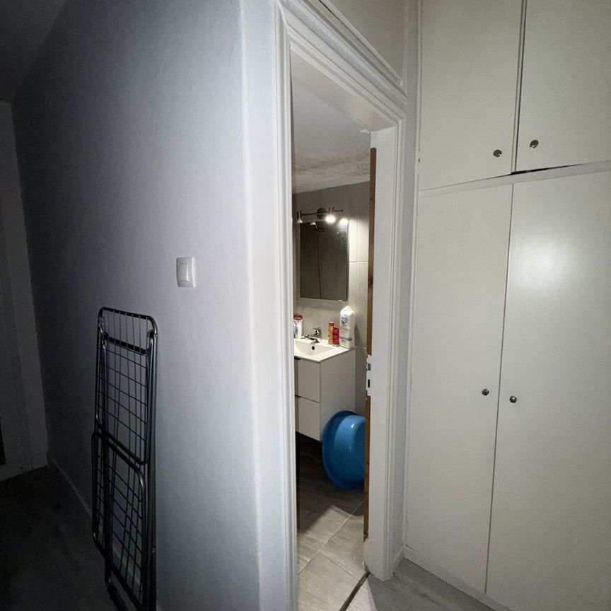 Ενοικίαση κατοικίας, 31 τ.μ., Αθήνα, 400 € - Photo 1