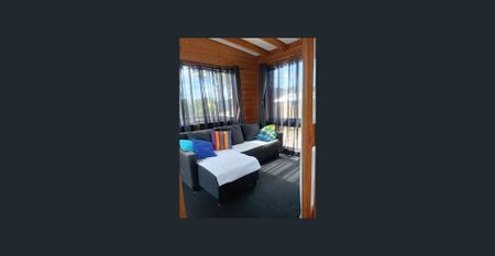 Charming Kalimna Home - Photo 2