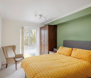 Chaucer Way, Hoddesdon - Photo 1