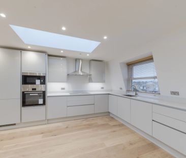 2 Bedroom Flat - Photo 4