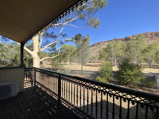 Unfurnished Townhouse in The Gap - Photo 1